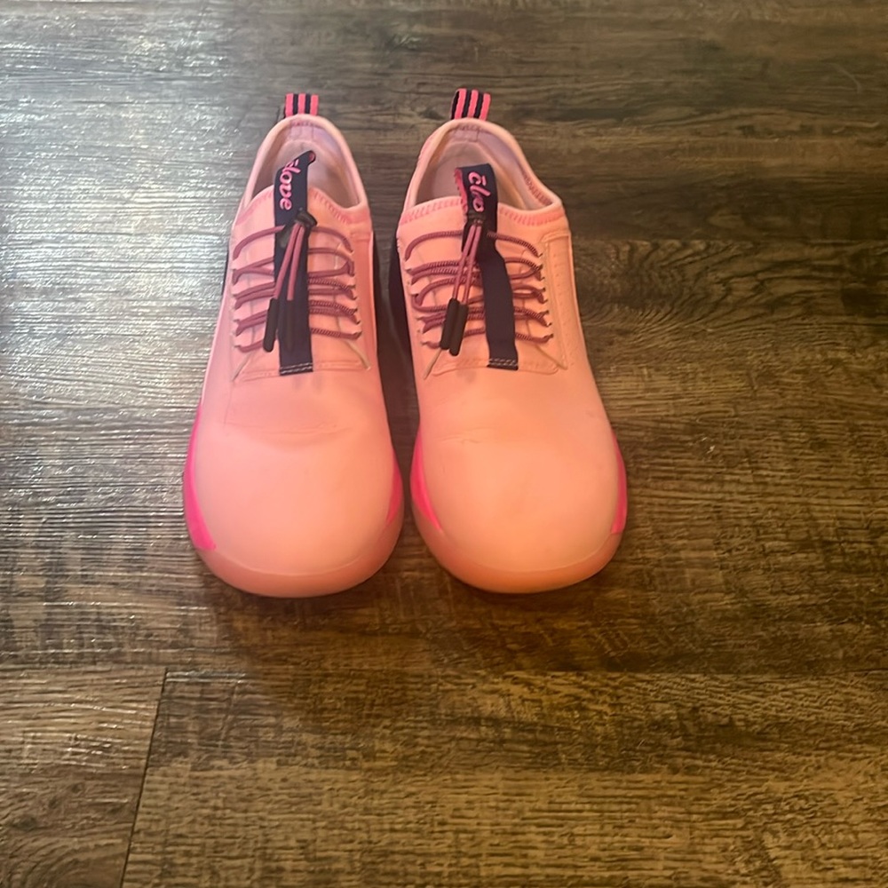 Clove womens classics